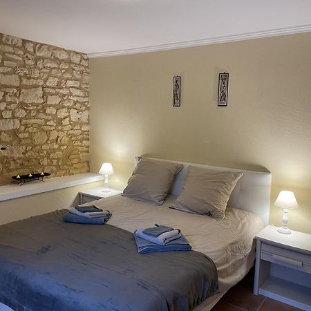 Le Domaine De Camberoux Gite Bressac الغرفة الصورة